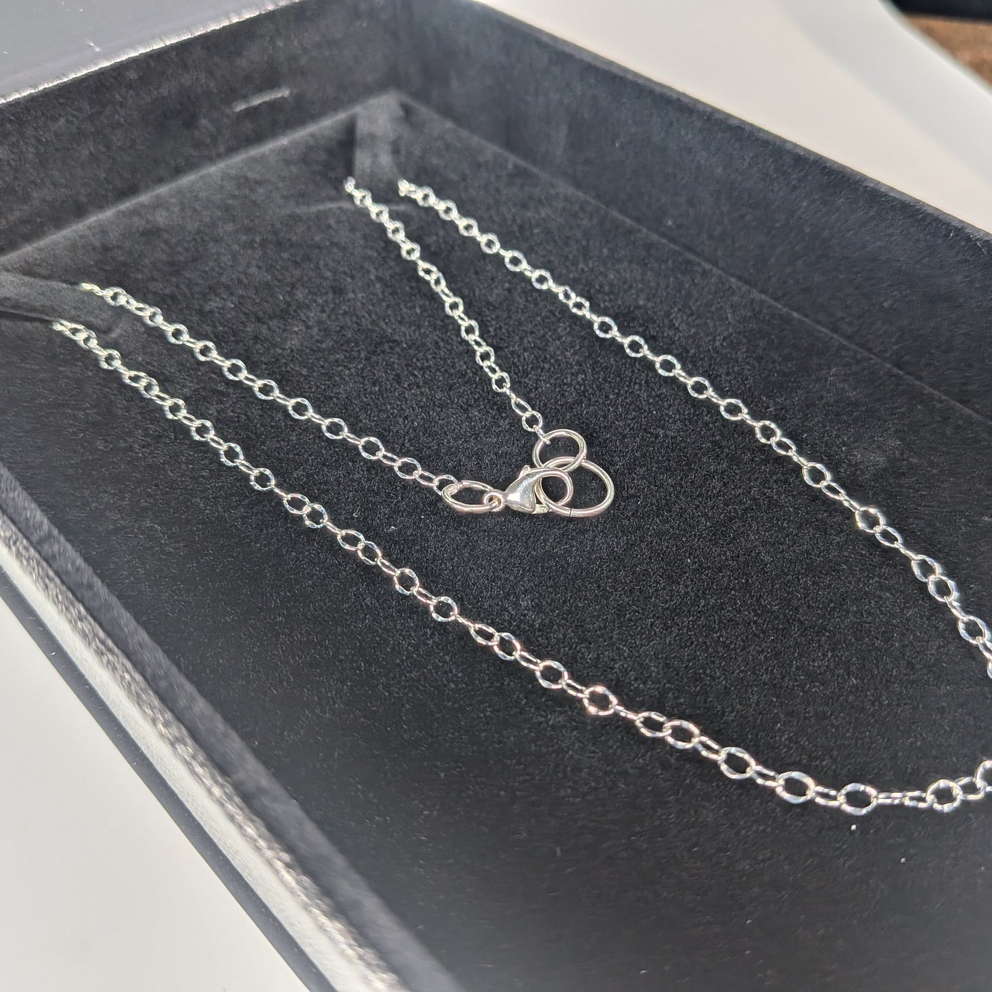 Sterling Silver Chain (18" long) in Necklace Gift Box